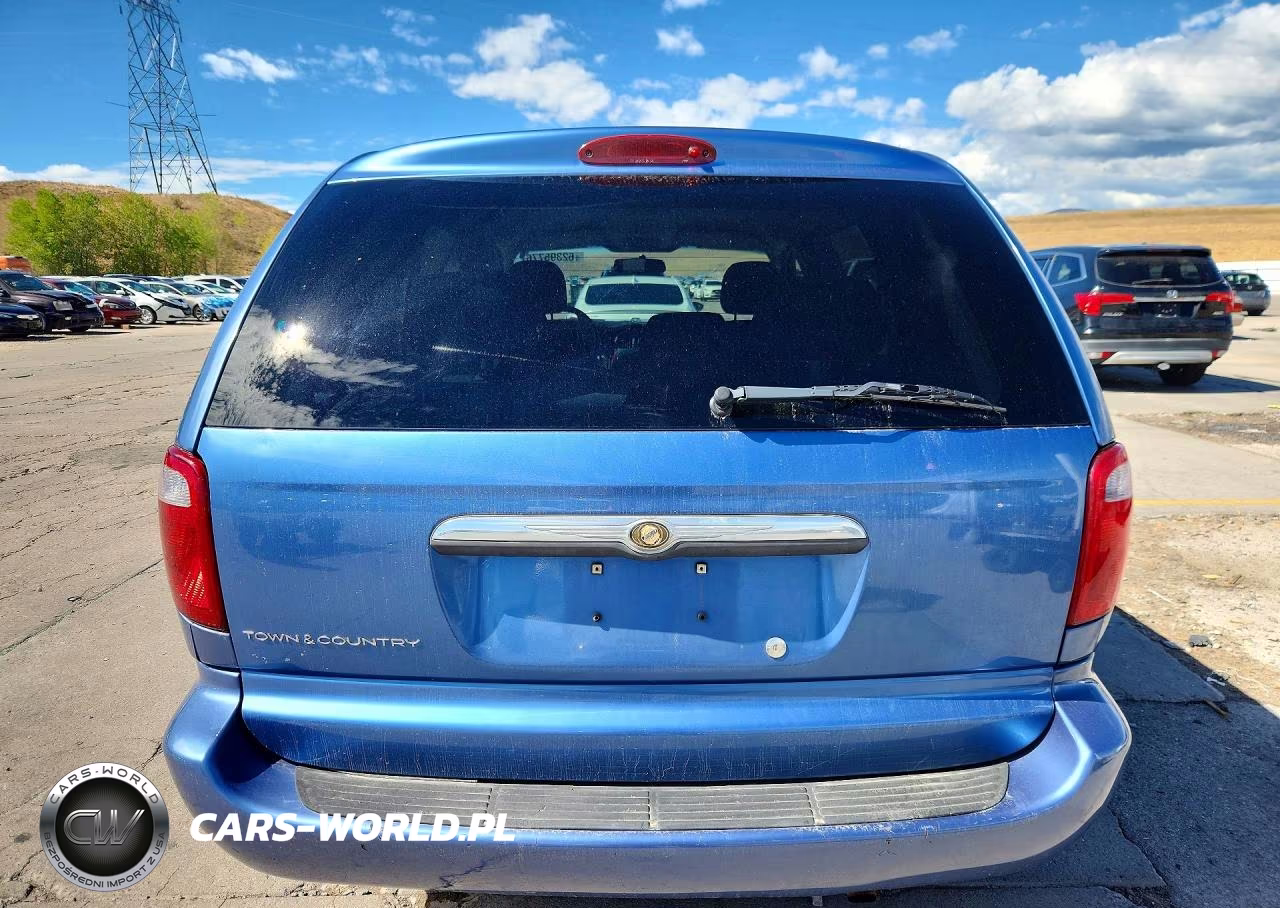 2007 Chrysler Town & Country Lx VIN:1A4GJ45R97B218408 - 6