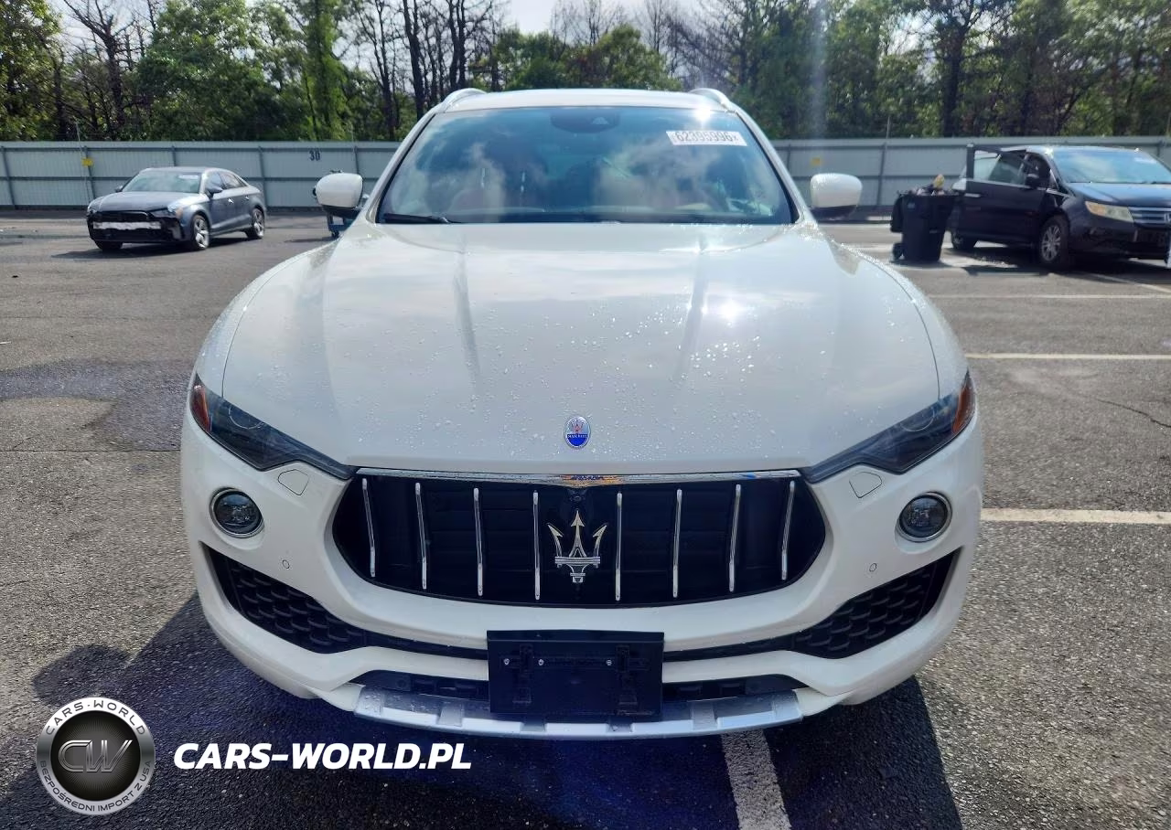2017 Maserati Levante S Luxury VIN:ZN661YUL1HX198115 - 5