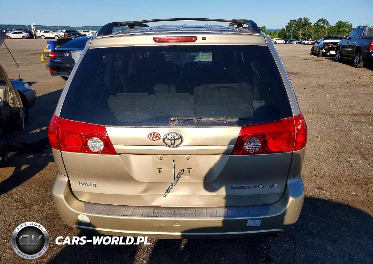 2007 Toyota Sienna Le 7-Passenger VIN:5TDZK23C77S013015 - 6