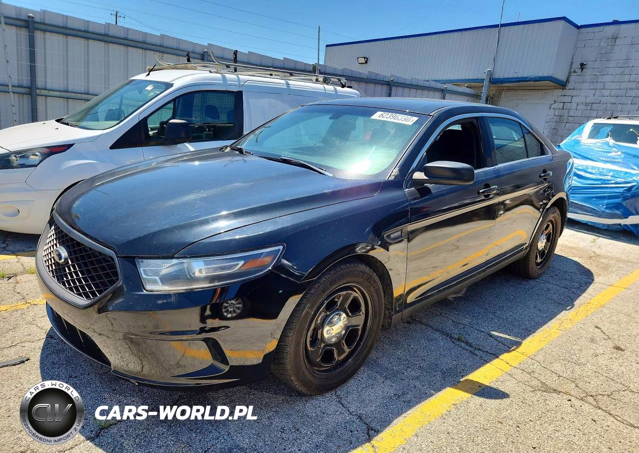 2018 Ford Taurus Police Interceptor – zdjęcie 1 z 12
