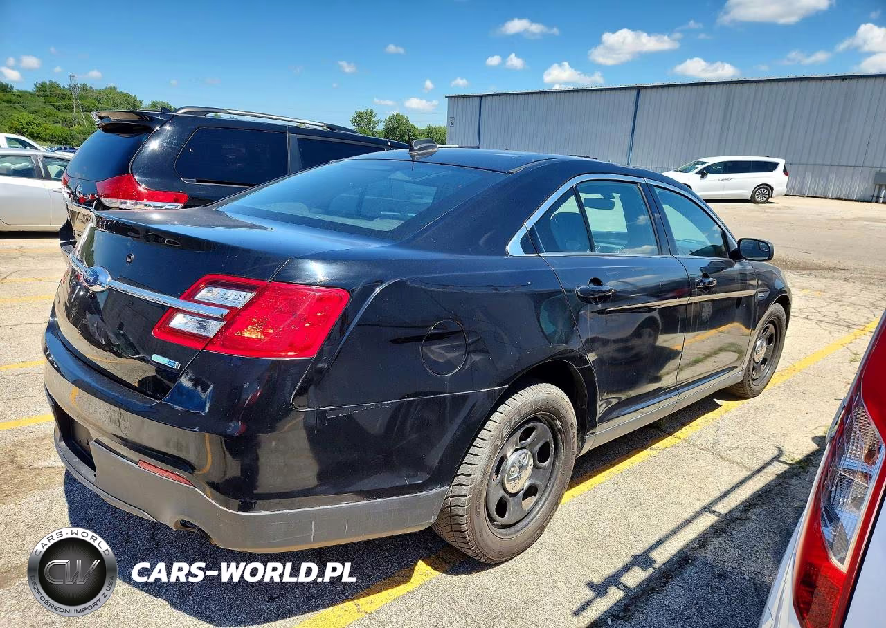 2018 Ford Taurus Police Interceptor VIN:1FAHP2MK8JG133688 - 3