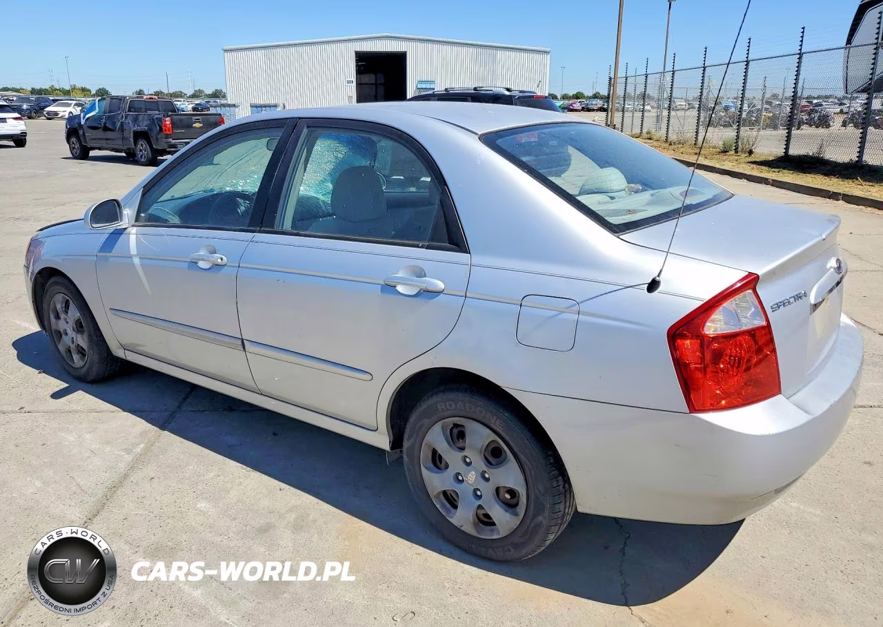 2005 Kia Spectra Lx VIN:KNAFE122X55192339 - 2