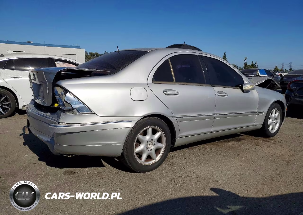 2004 Mercedes-Benz C 240 VIN:WDBRF61J04A622838 - 3