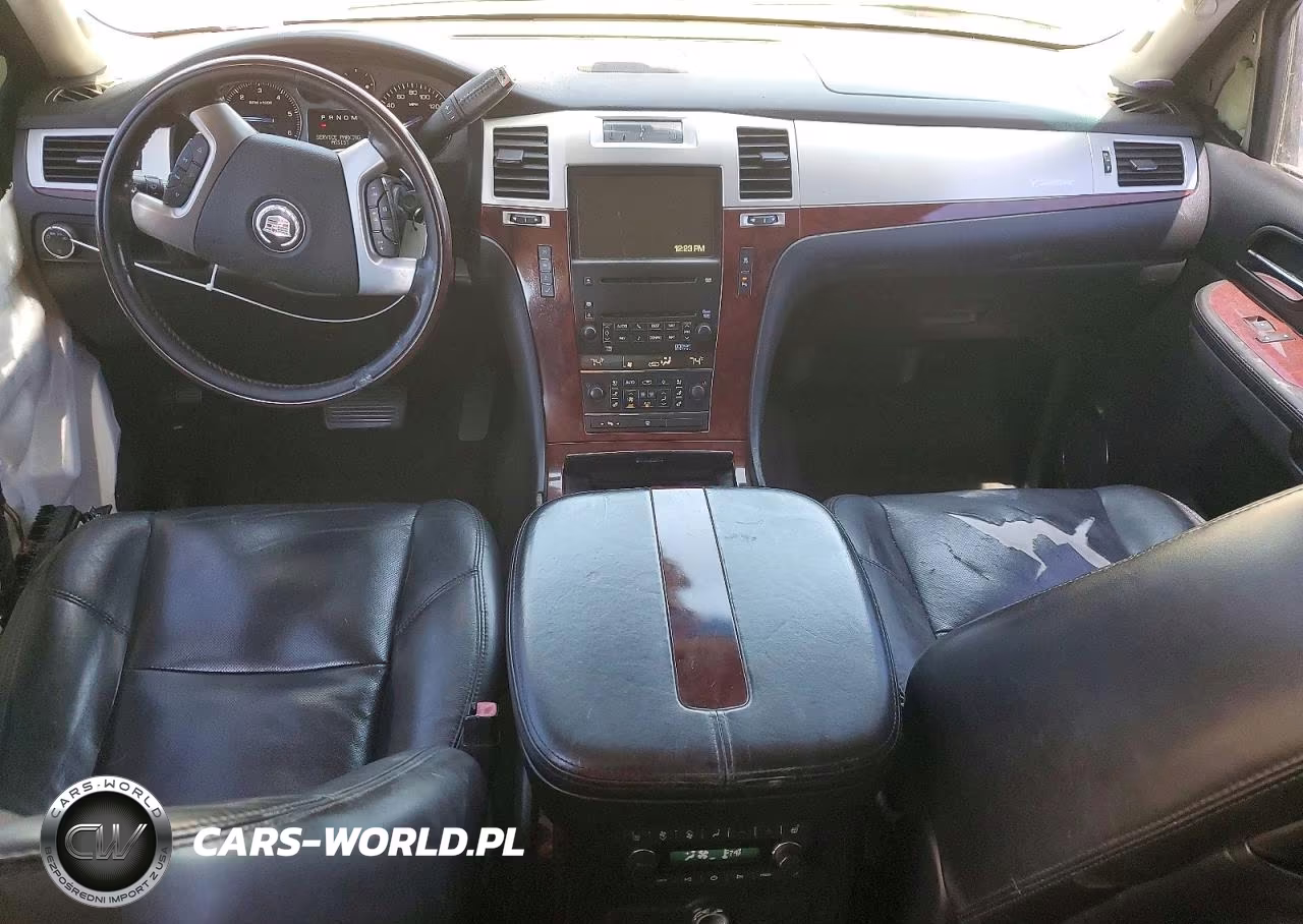 2007 Cadillac Escalade Esv VIN:1GYFK66817R331920 - 8