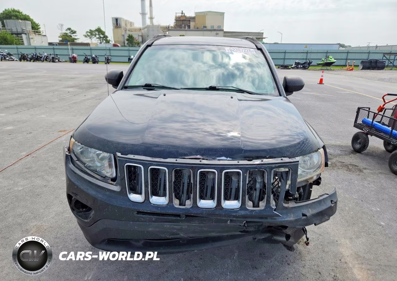 2013 Jeep Compass Latitude VIN:1C4NJDEB3DD237150 - 5