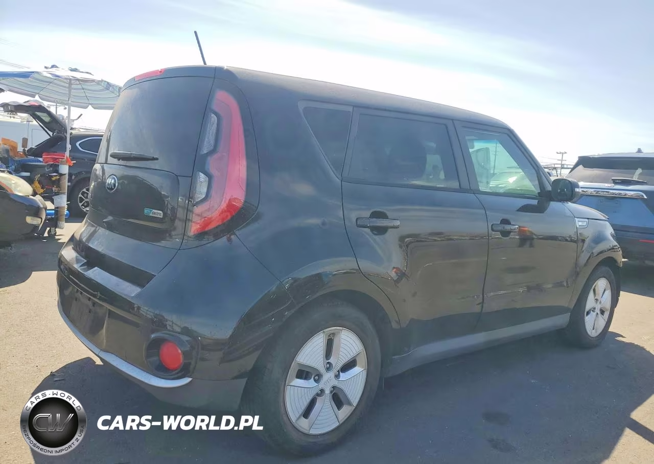2016 Kia Soul Ev + VIN:KNDJX3AE1G7011697 - 3