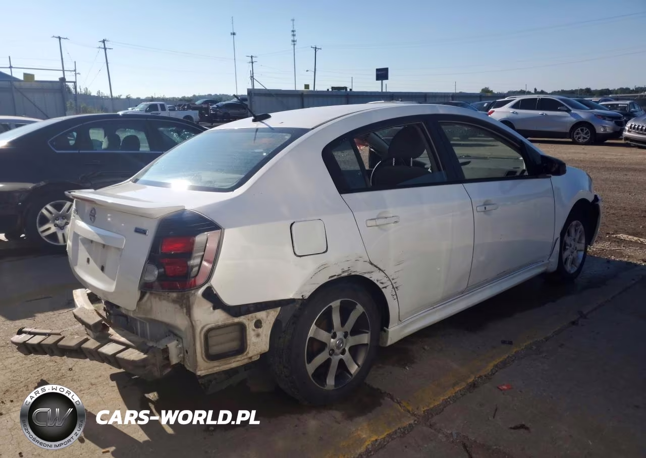 2011 Nissan Sentra 2.0 VIN:3N1AB6AP9BL727756 - 3