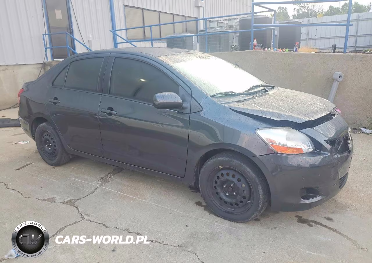 2011 Toyota Yaris Base VIN:JTDBT4K34B1401465 - 4