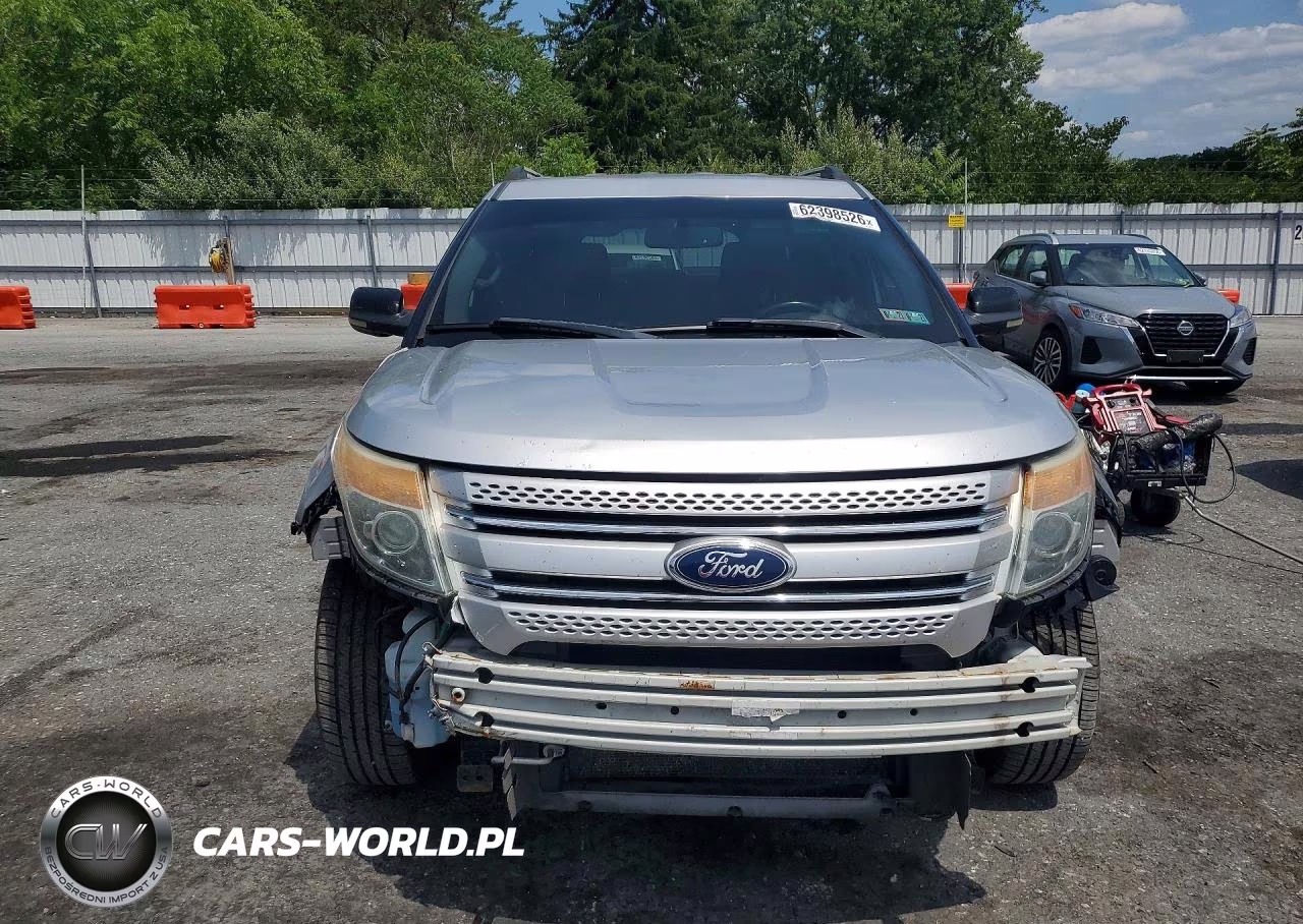 2012 Ford Explorer Xlt VIN:1FMHK7D85CGA34674 - 5