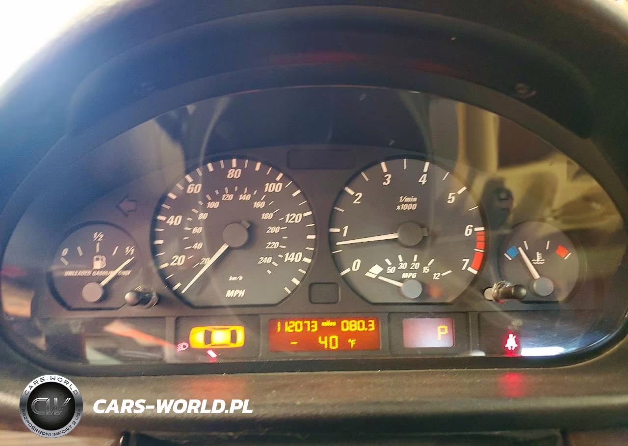 2002 BMW 325 Ci VIN:WBABS334X2PG86853 - 9
