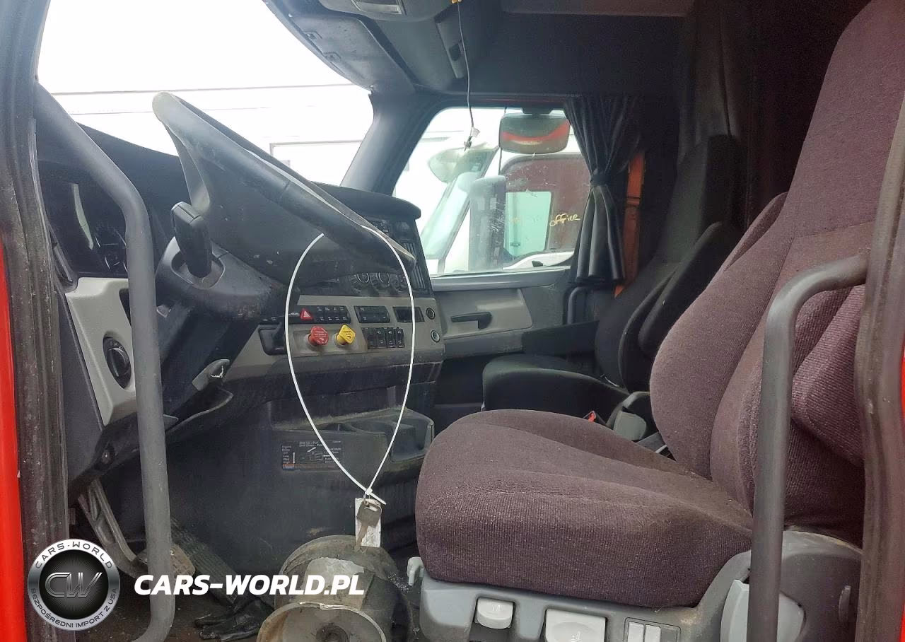 2019 Freightliner Cascadia 126 VIN:3AKJHHDR3KSHC2094 - 7