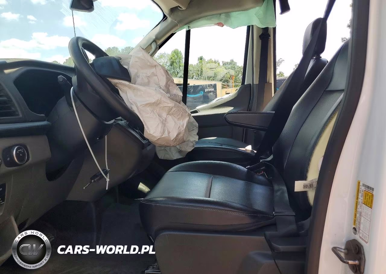 2023 Ford Transit T-250 Delivery Van VIN:1FTBR1C80PKA51082 - 7