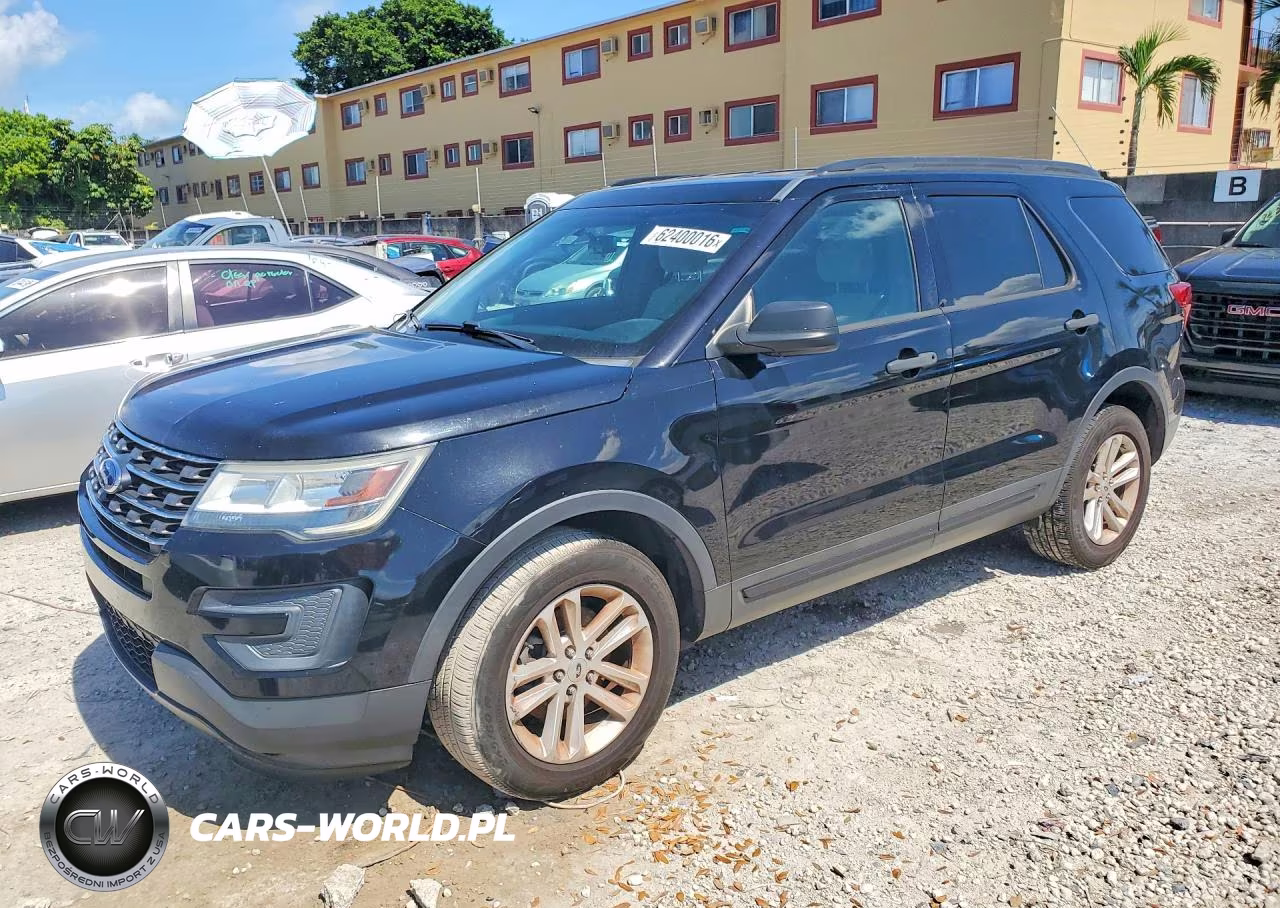 2016 Ford Explorer