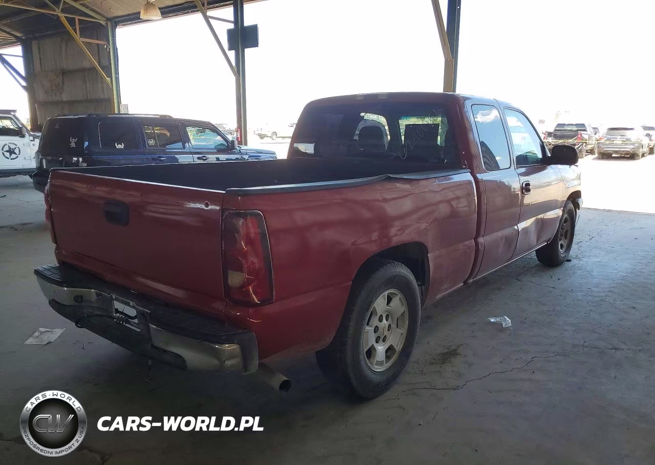 2004 Chevrolet Silverado C1500 VIN:1GCEC19X84Z247058 - 3