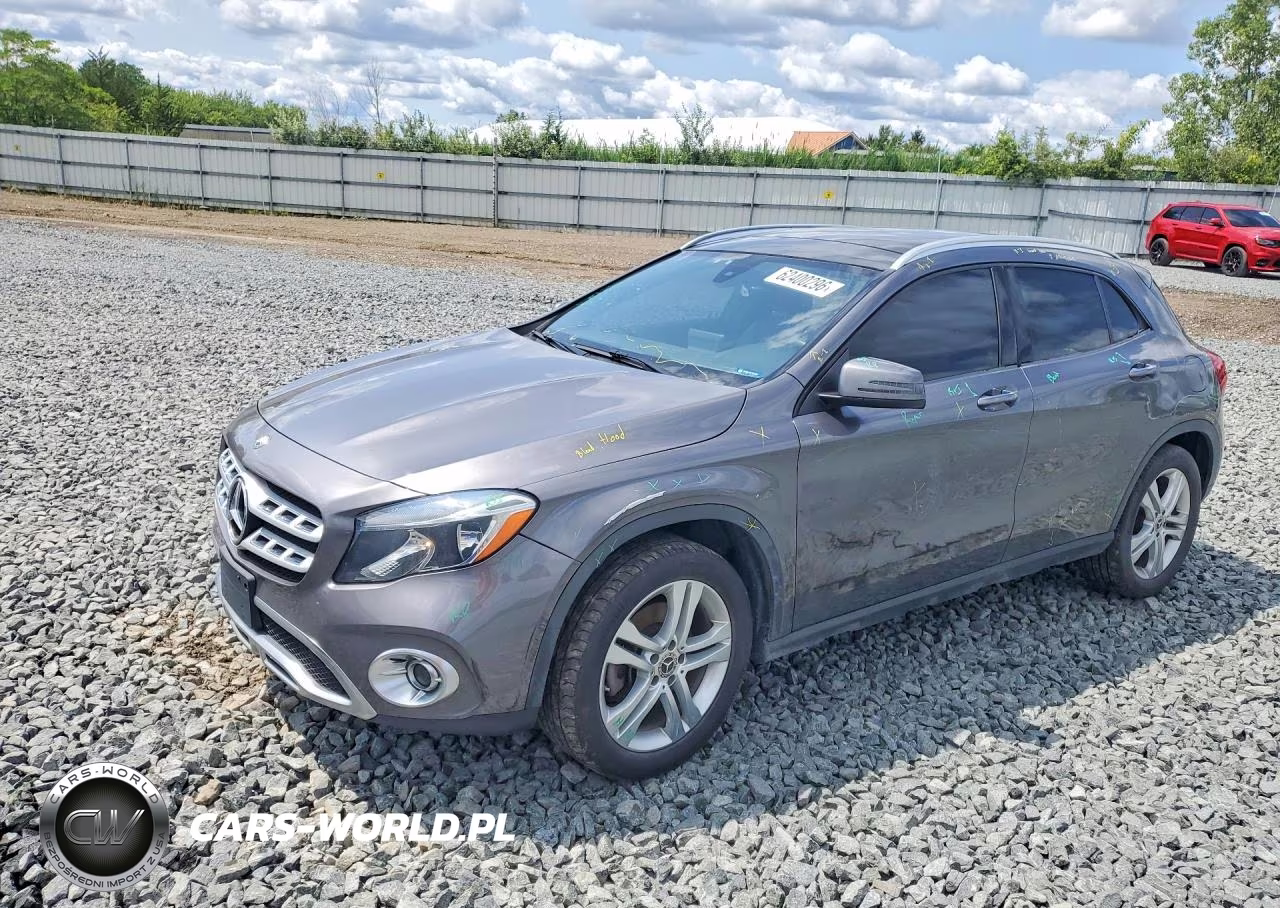 2019 Mercedes-Benz Gla 250 4Matic VIN:WDCTG4GB7KJ639510 - 1
