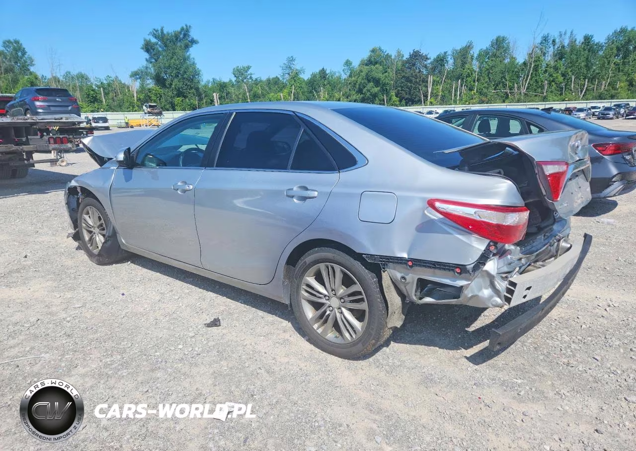 2016 Toyota Camry Le VIN:4T1BF1FK4GU570880 - 2