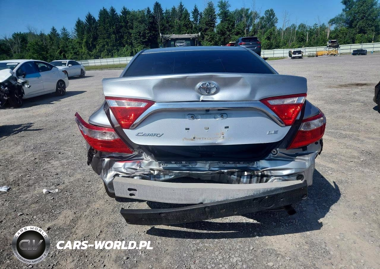 2016 Toyota Camry Le VIN:4T1BF1FK4GU570880 - 6