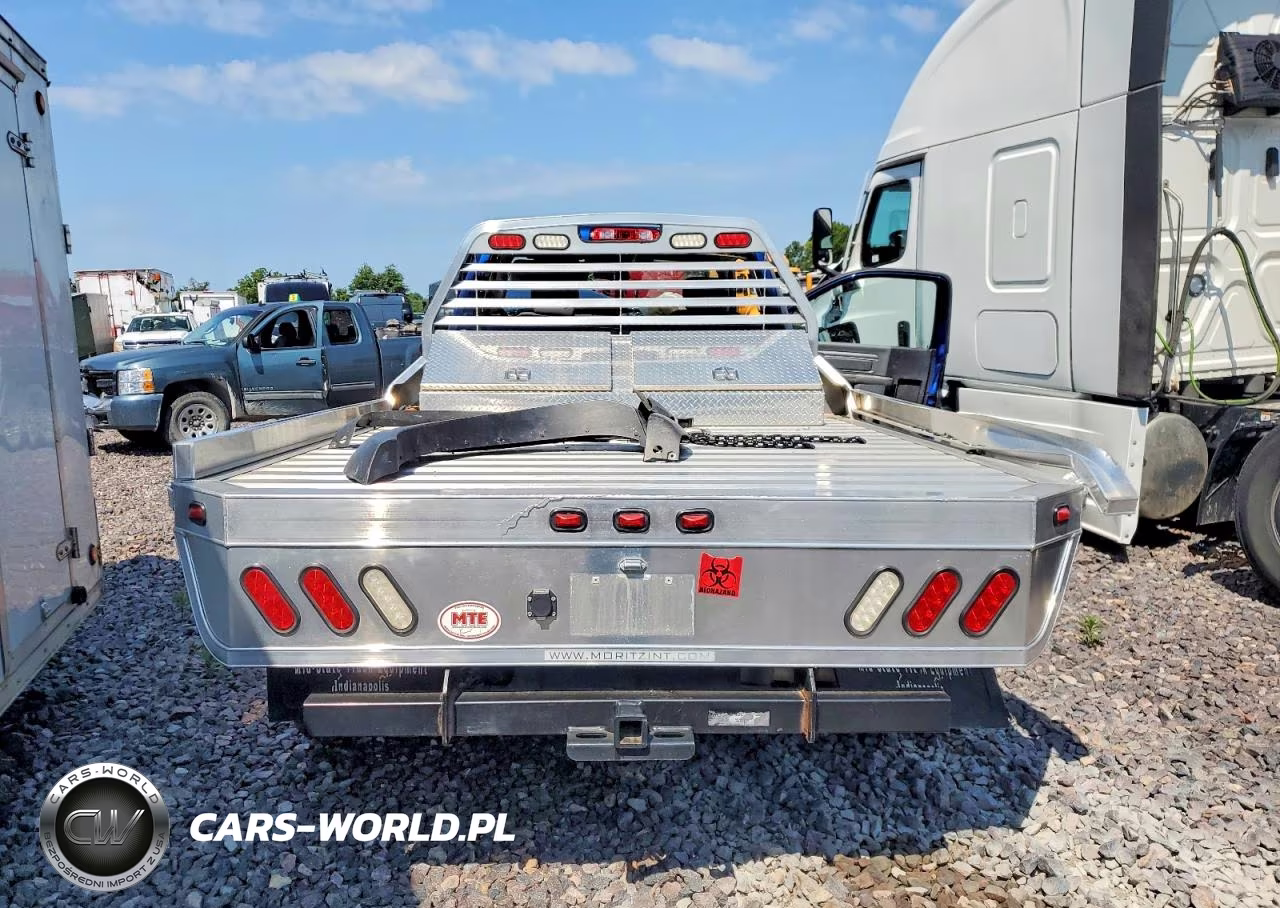 2018 Ram 4500 VIN:3C7WRLAL8JG144132 - 10