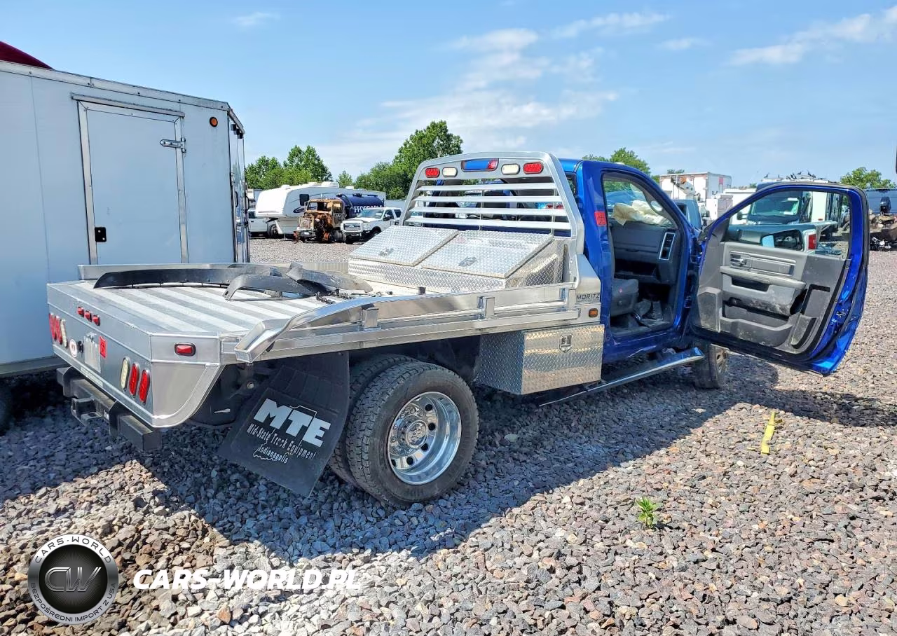 2018 Ram 4500 VIN:3C7WRLAL8JG144132 - 3