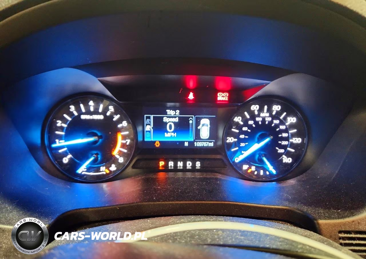 2017 Ford Explorer VIN:1FM5K7B89HGD43917 - 9
