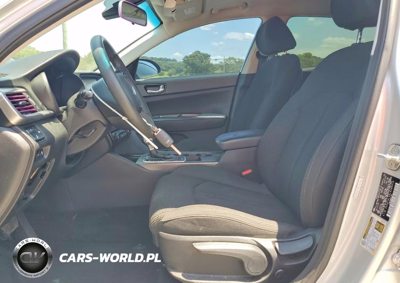2020 Kia Optima Lx VIN:5XXGT4L35LG388316 - 7