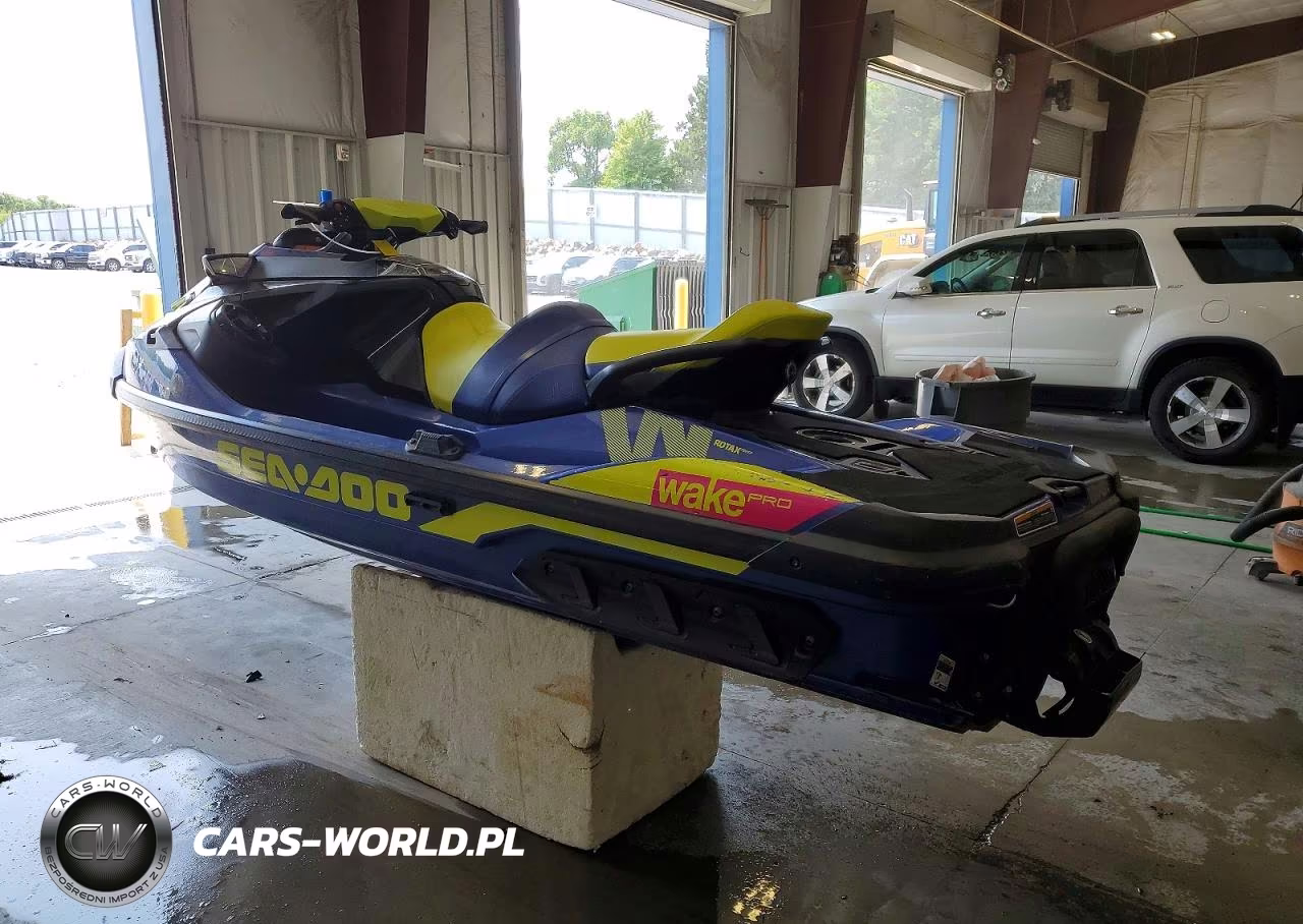 2021 Sea-Doo Wake Pro Jet Ski VIN:YDV95869F121 - 3