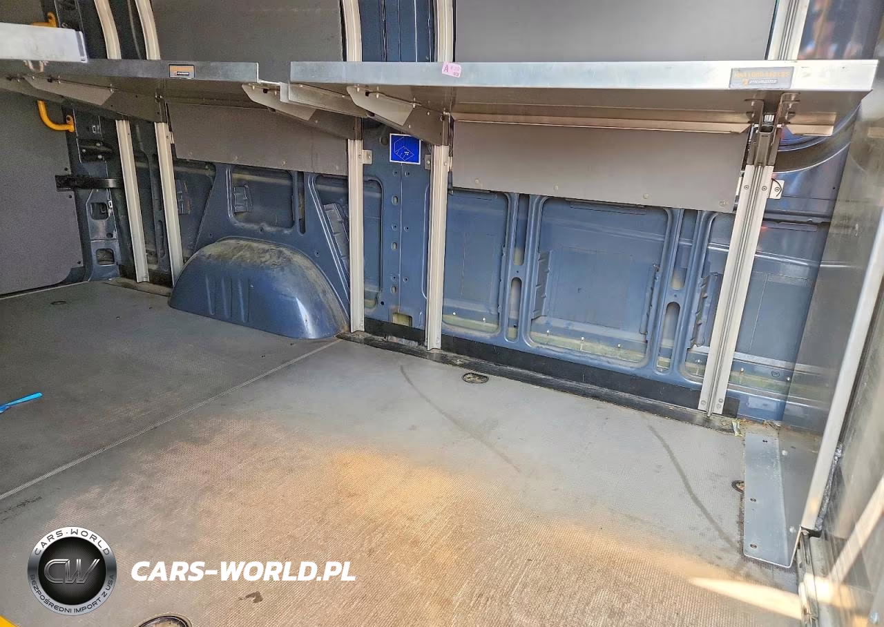 2018 Mercedes-Benz Sprinter 2500 VIN:WD3PE7CD0JP647265 - 11