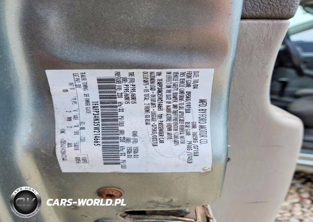 2005 Ford Focus Zx4 VIN:1FAFP34N35W214665 - 12