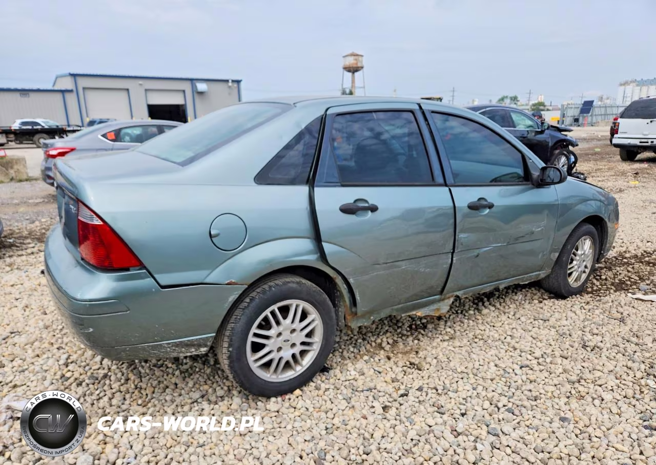 2005 Ford Focus Zx4 VIN:1FAFP34N35W214665 - 3