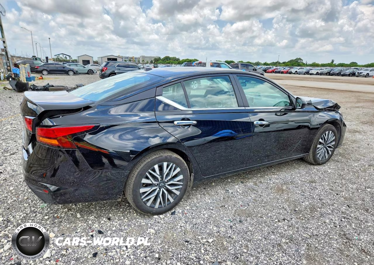 2025 Nissan Altima Sv VIN:1N4BL4DV4SN421132 - 3