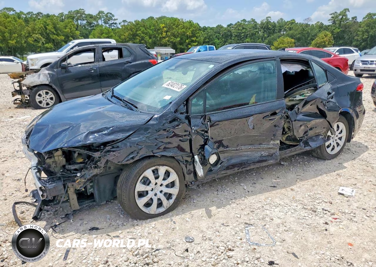 2024 Toyota Corolla Le – zdjęcie 1 z 13