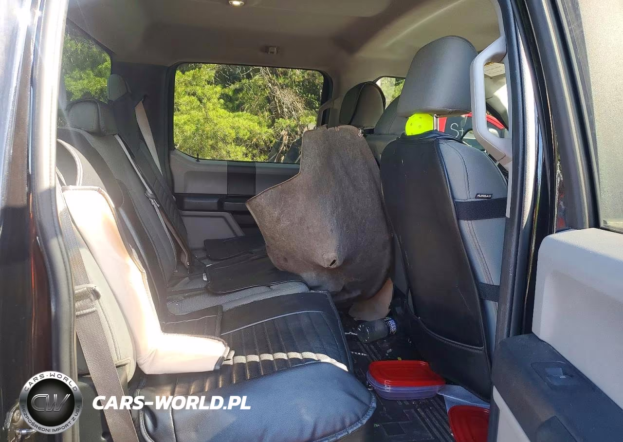 2019 Ford F350 Super Duty VIN:1FT8W3DT7KEG67192 - 11