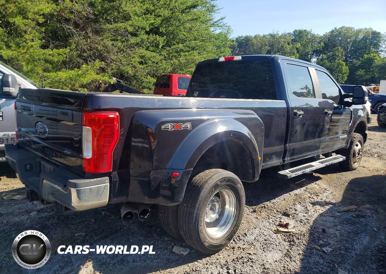 2019 Ford F350 Super Duty VIN:1FT8W3DT7KEG67192 - 3