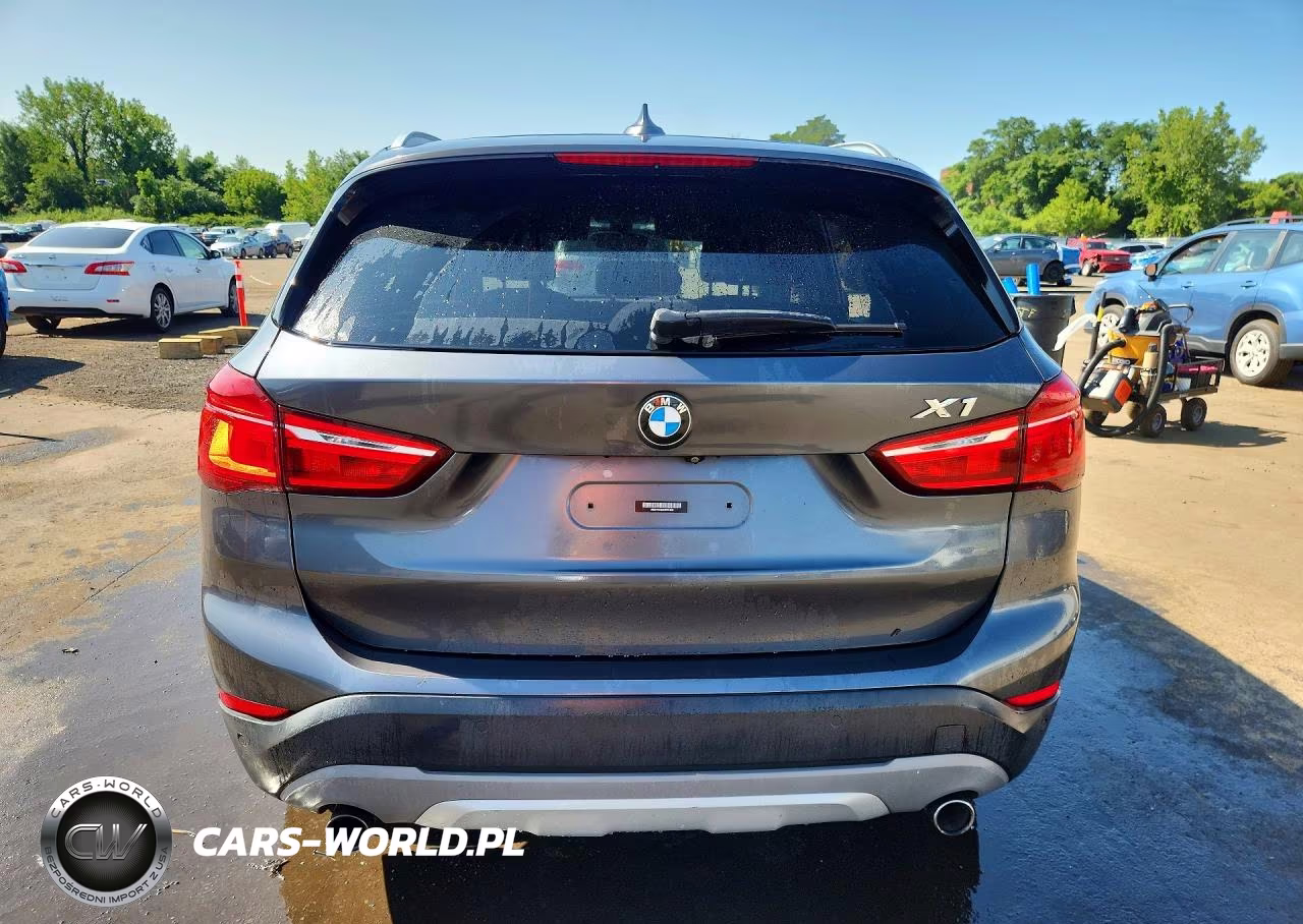 2017 BMW X1 xDrive28I VIN:WBXHT3C3XH5F81805 - 6
