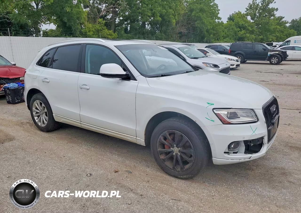 2015 Audi Q5 Premium Plus VIN:WA1LFAFP1FA120943 - 4