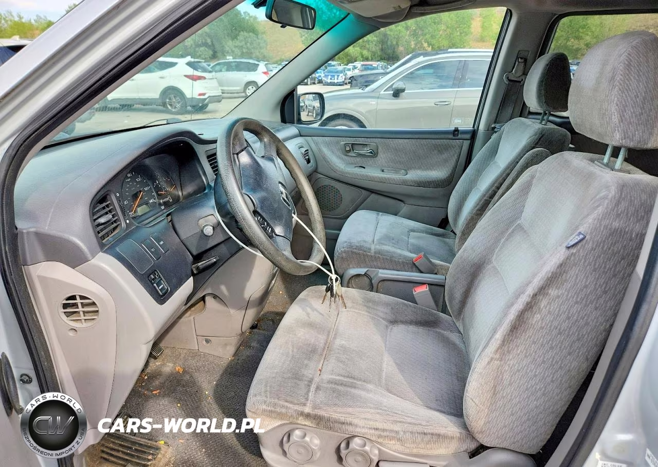 2002 Honda Odyssey Base VIN:2HKRL18592H538917 - 7