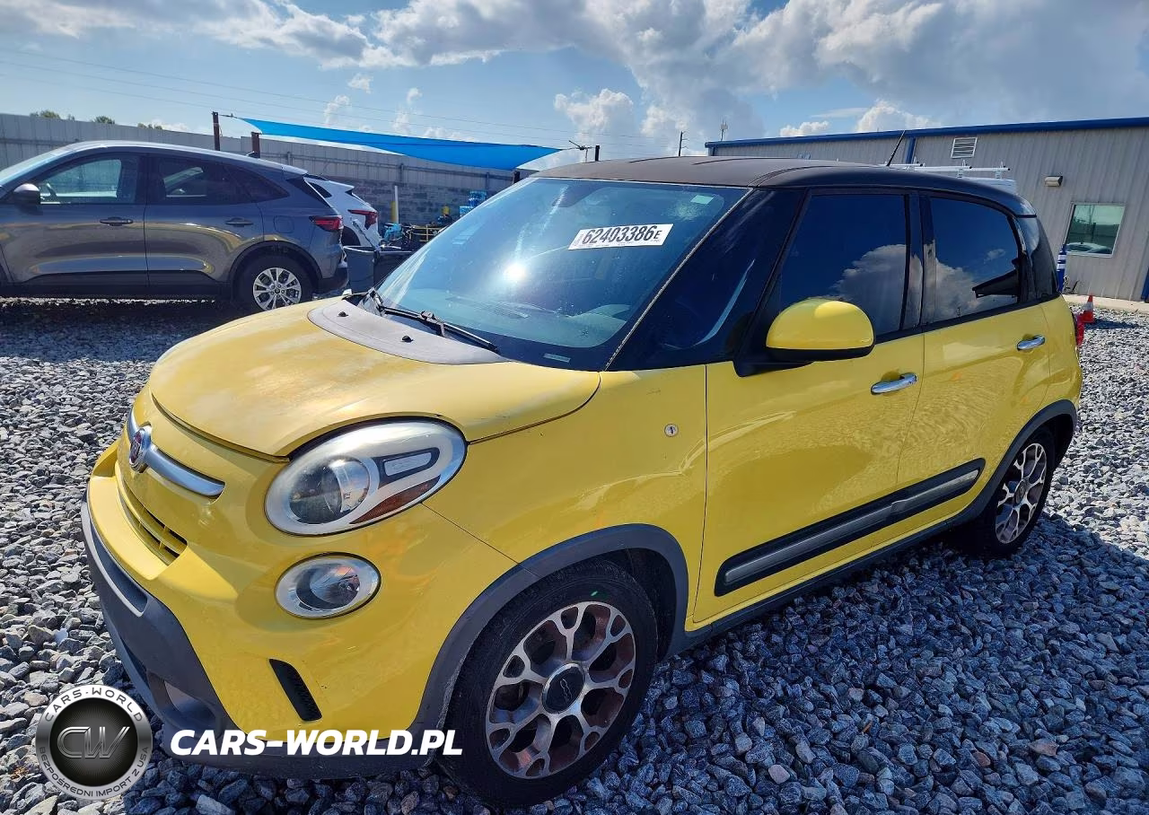 2014 Fiat 500L Trekking – zdjęcie 1 z 12