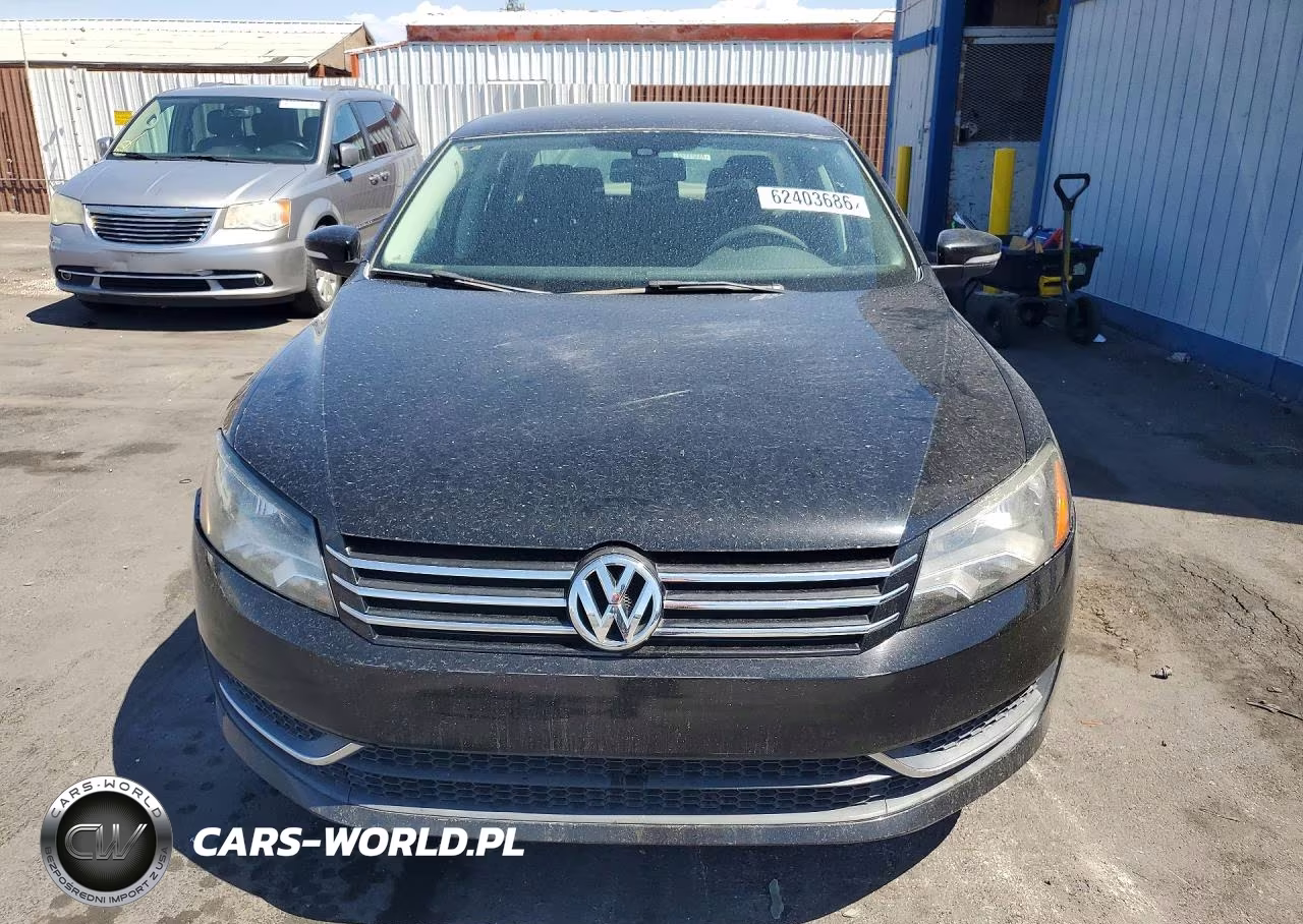 2015 Volkswagen Passat S VIN:1VWAT7A39FC040997 - 5