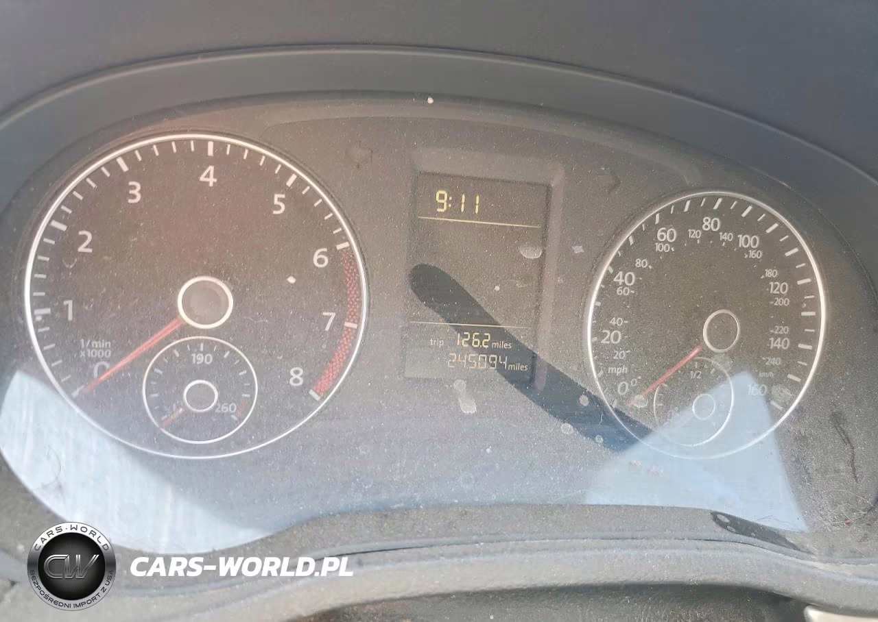 2015 Volkswagen Passat S VIN:1VWAT7A39FC040997 - 9