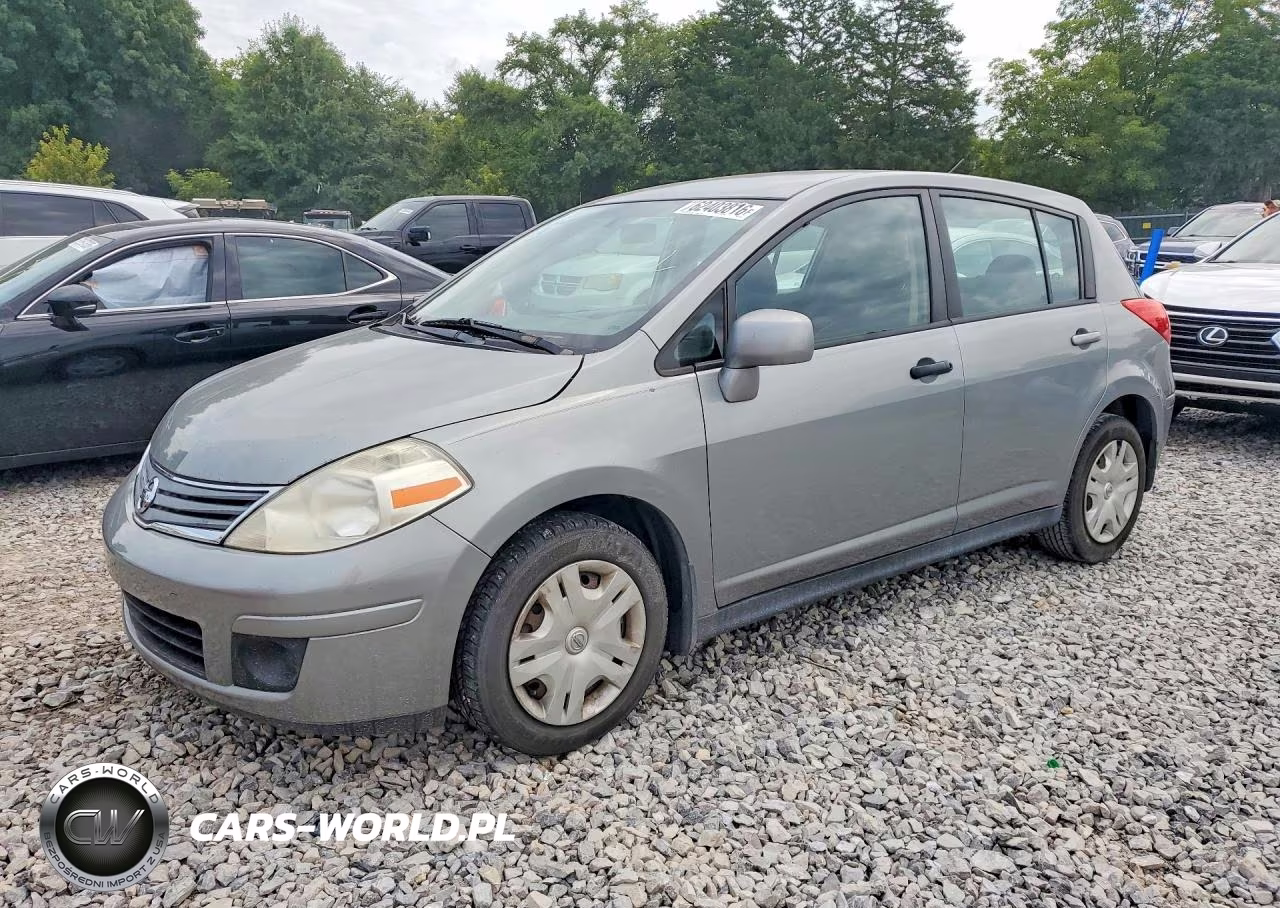 2010 Nissan Versa 1.8 S