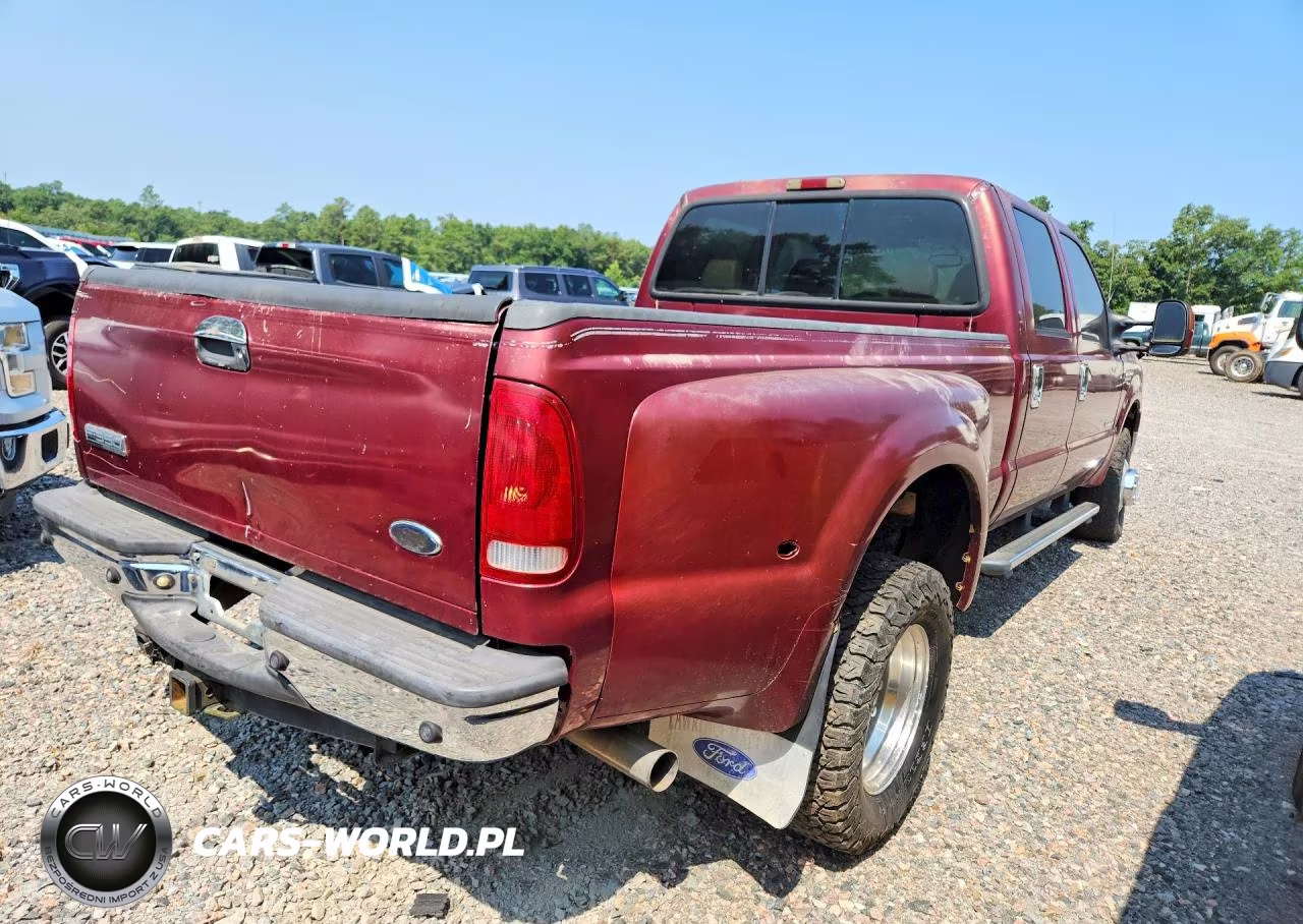 2005 Ford F350 Super Duty VIN:1FTWW33P45EA64491 - 3
