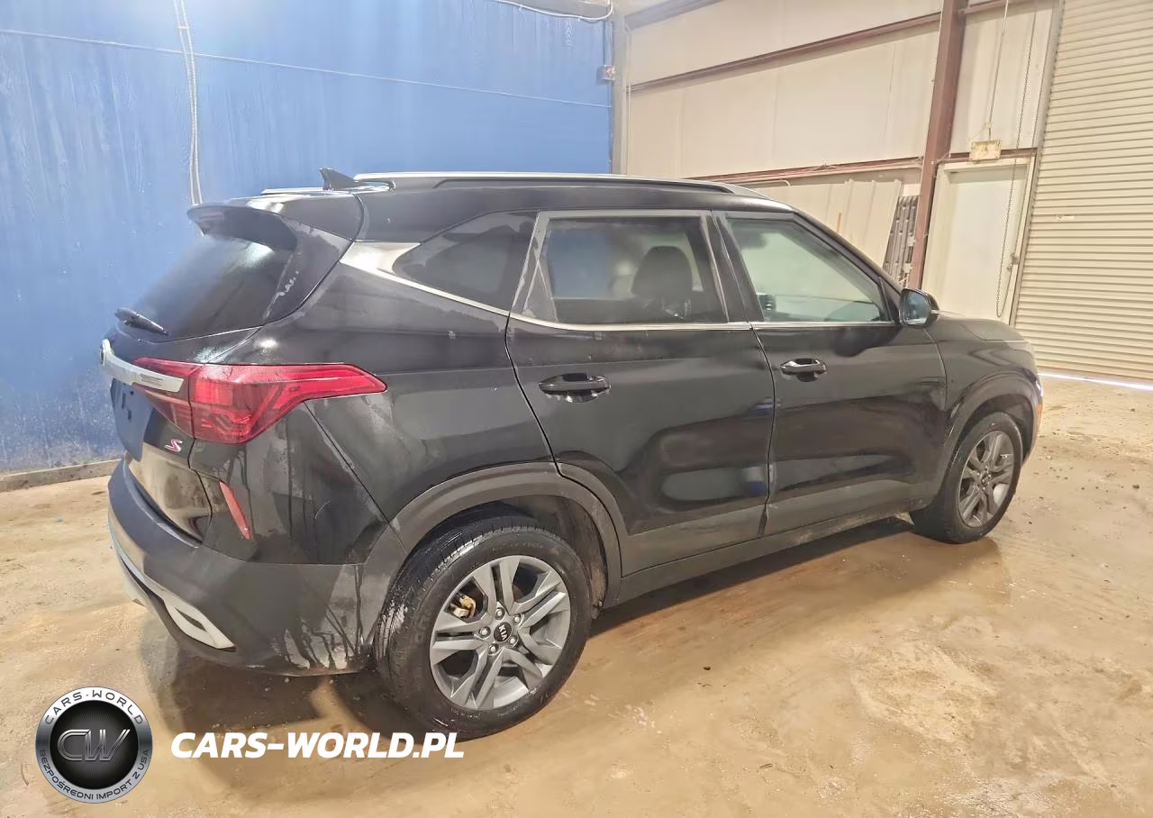 2021 Kia Seltos S VIN:KNDEU2AA4M7224852 - 3