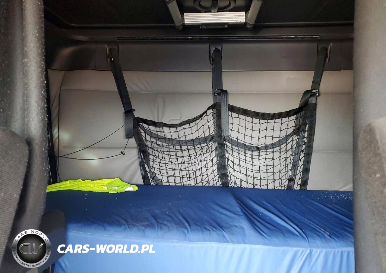 2019 Freightliner Cascadia 126 VIN:3AKJHHDR5KSKB5338 - 10