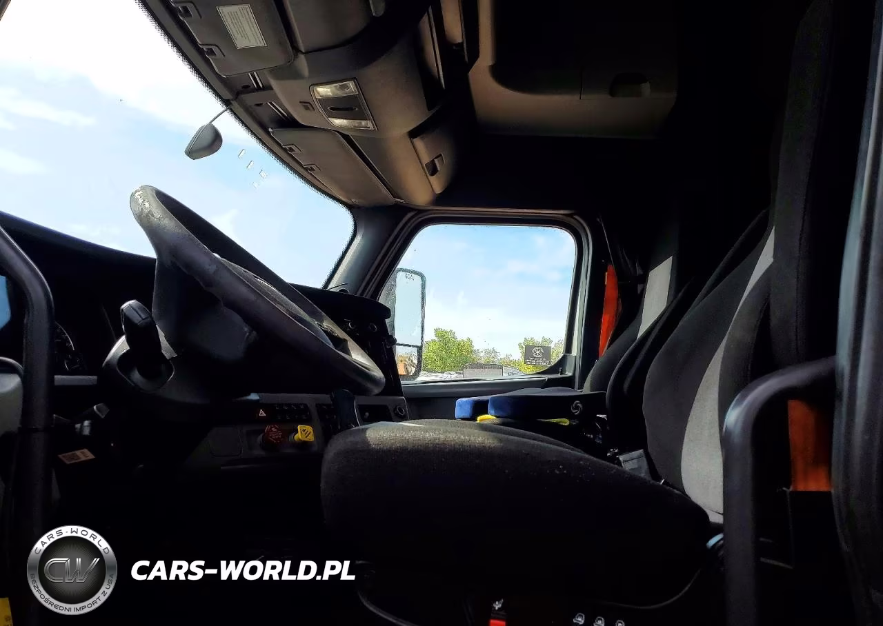 2019 Freightliner Cascadia 126 VIN:3AKJHHDR5KSKB5338 - 7