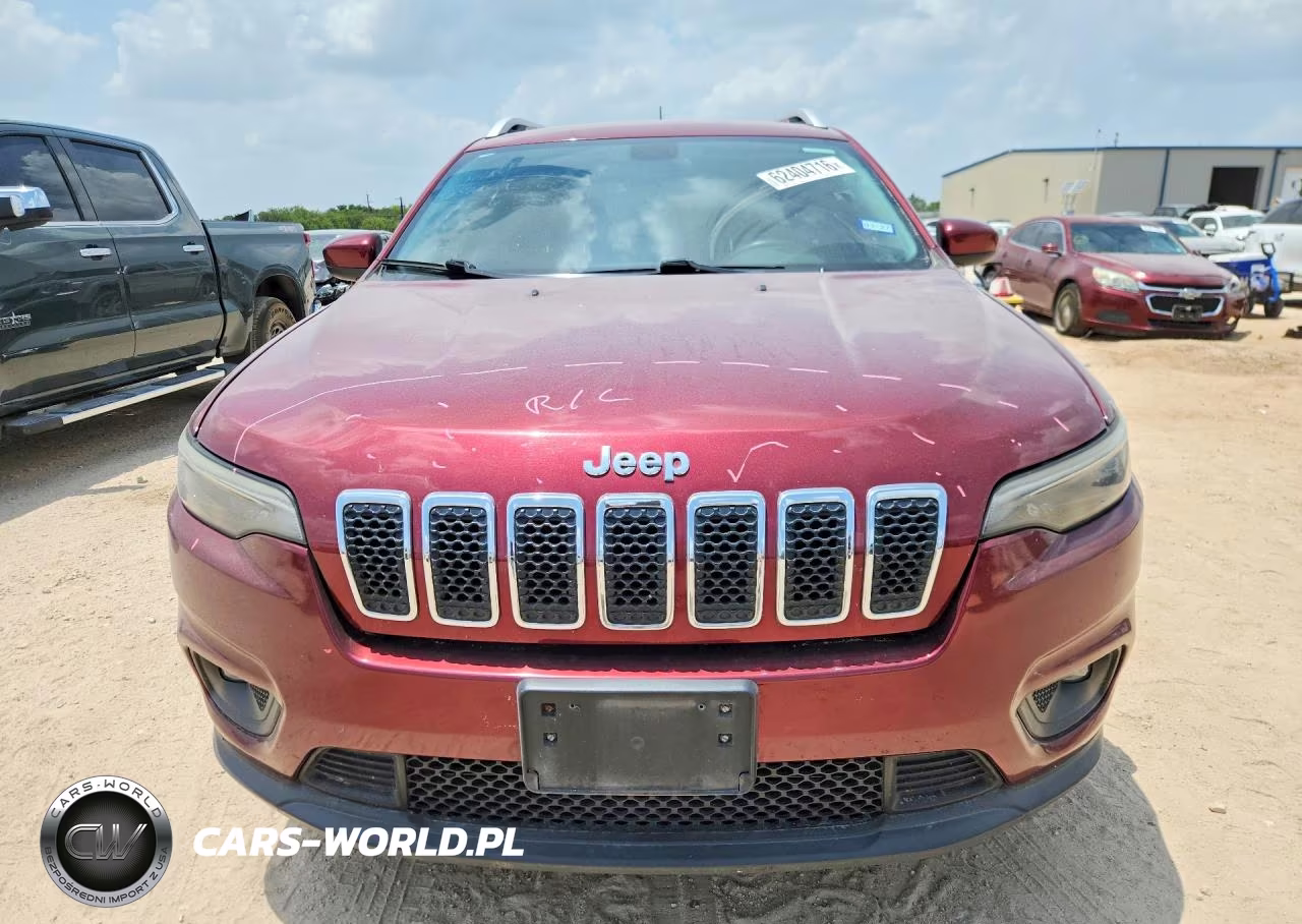 2019 Jeep Cherokee Latitude VIN:1C4PJLCB5KD485161 - 5