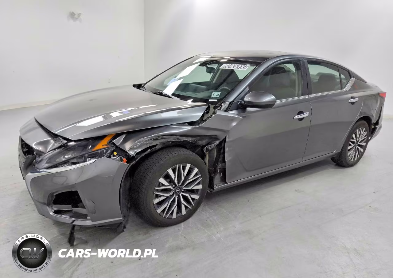 2023 Nissan Altima Sv – zdjęcie 1 z 13
