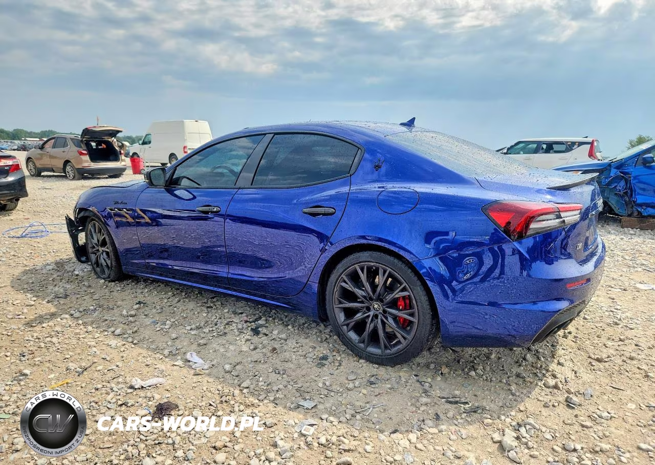 2022 Maserati Ghibli Modena VIN:ZAM57YTM3NX398071 - 2
