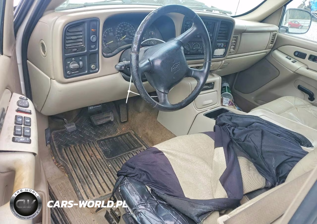 2001 Chevrolet Suburban C1500 VIN:3GNEC16T21G223410 - 8
