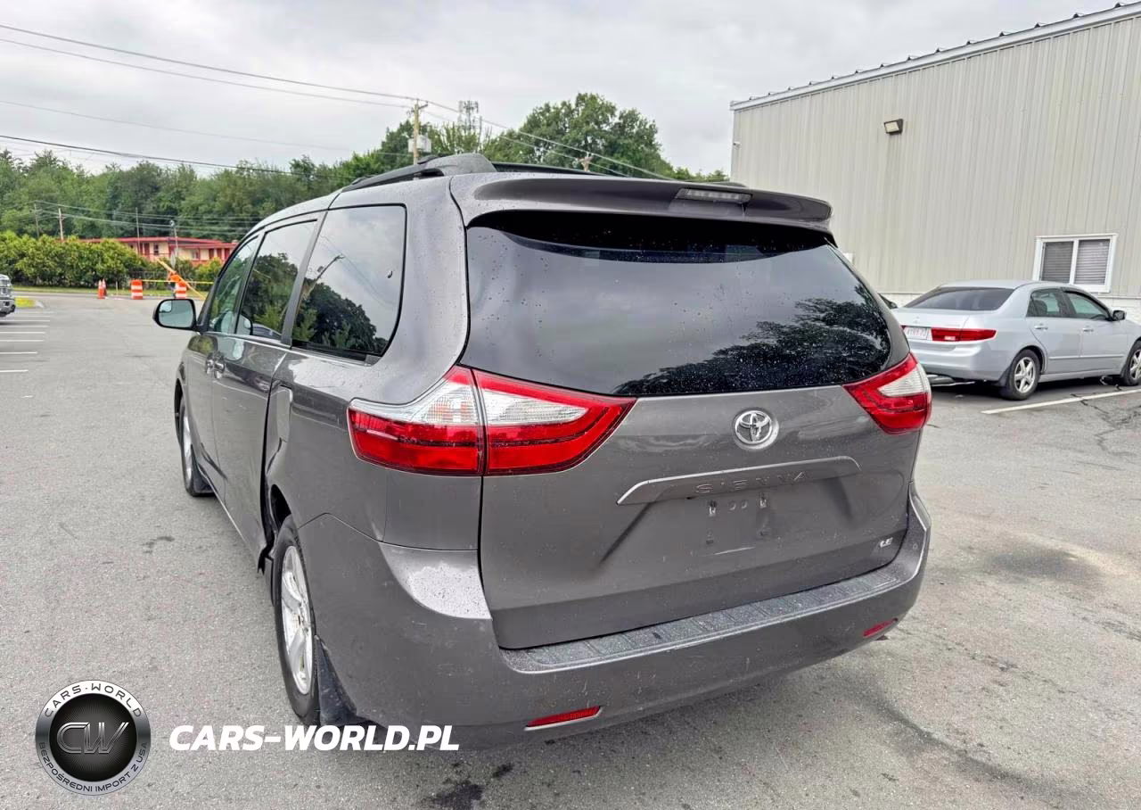 2017 Toyota Sienna Le VIN:5TDKZ3DC2HS788793 - 2