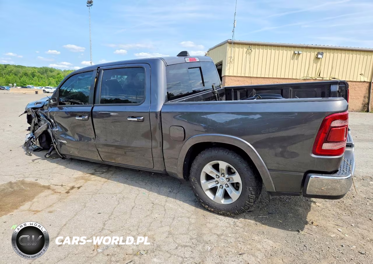 2022 Ram 1500 Laramie VIN:1C6SRFJT7NN419197 - 2